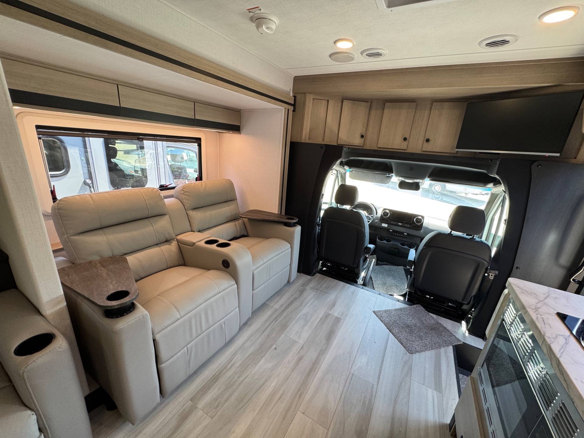 2026 Forest River 2026 Forest River Forester - thumbnail 16