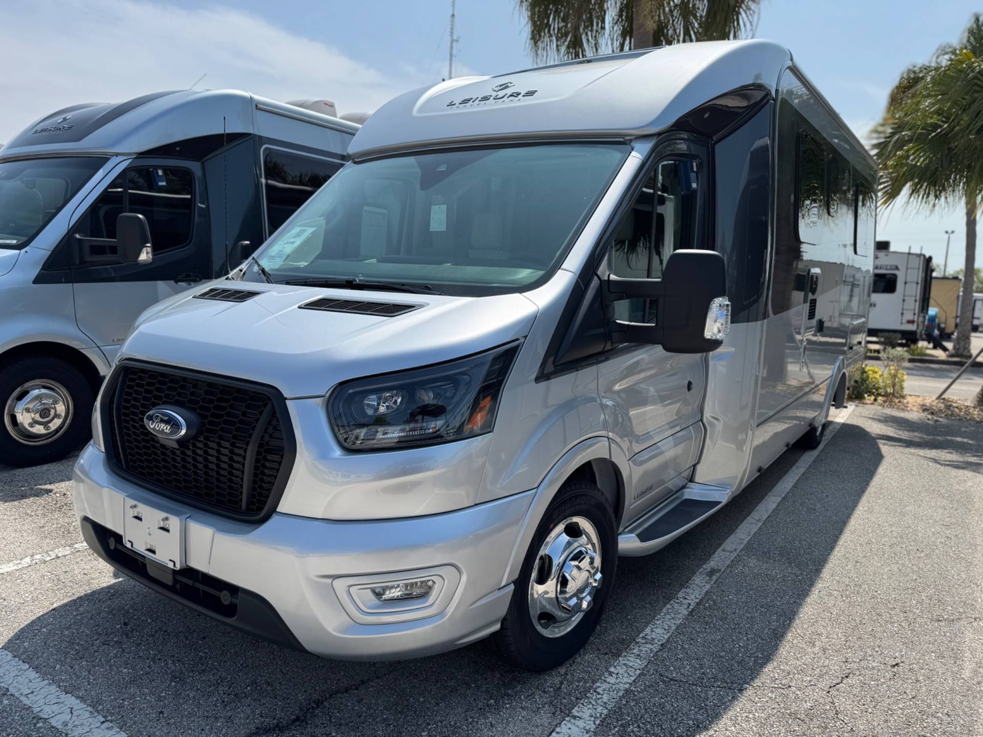 2026 Leisure Travel Vans 2026 Leisure Travel Vans Wonder - thumbnail 3