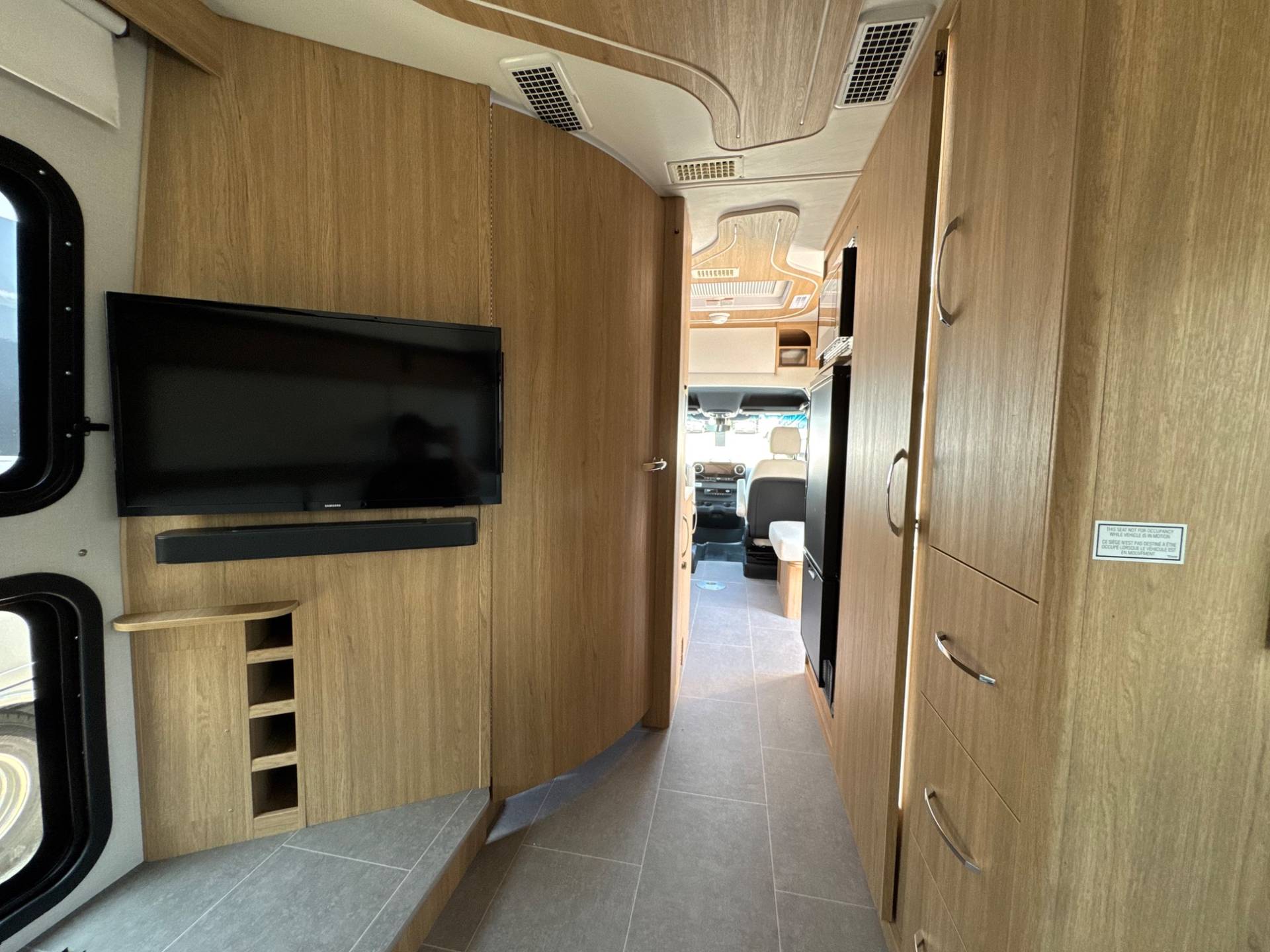 2026 Leisure Travel Vans 2026 Leisure Travel Vans Unity - thumbnail 16