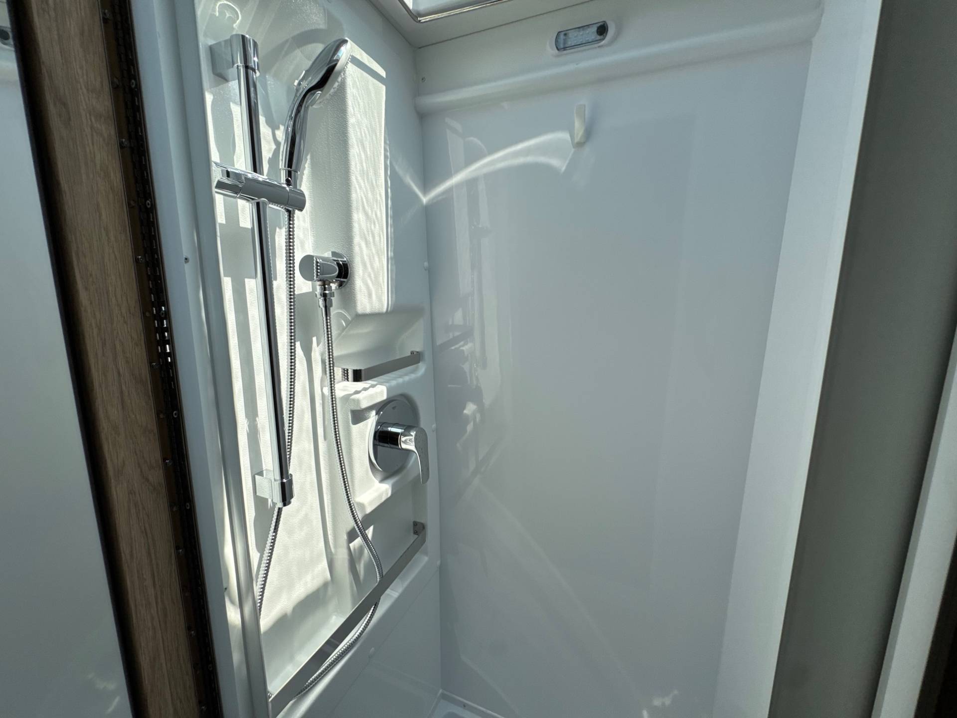 2026 Leisure Travel Vans 2026 Leisure Travel Vans Unity - thumbnail 19