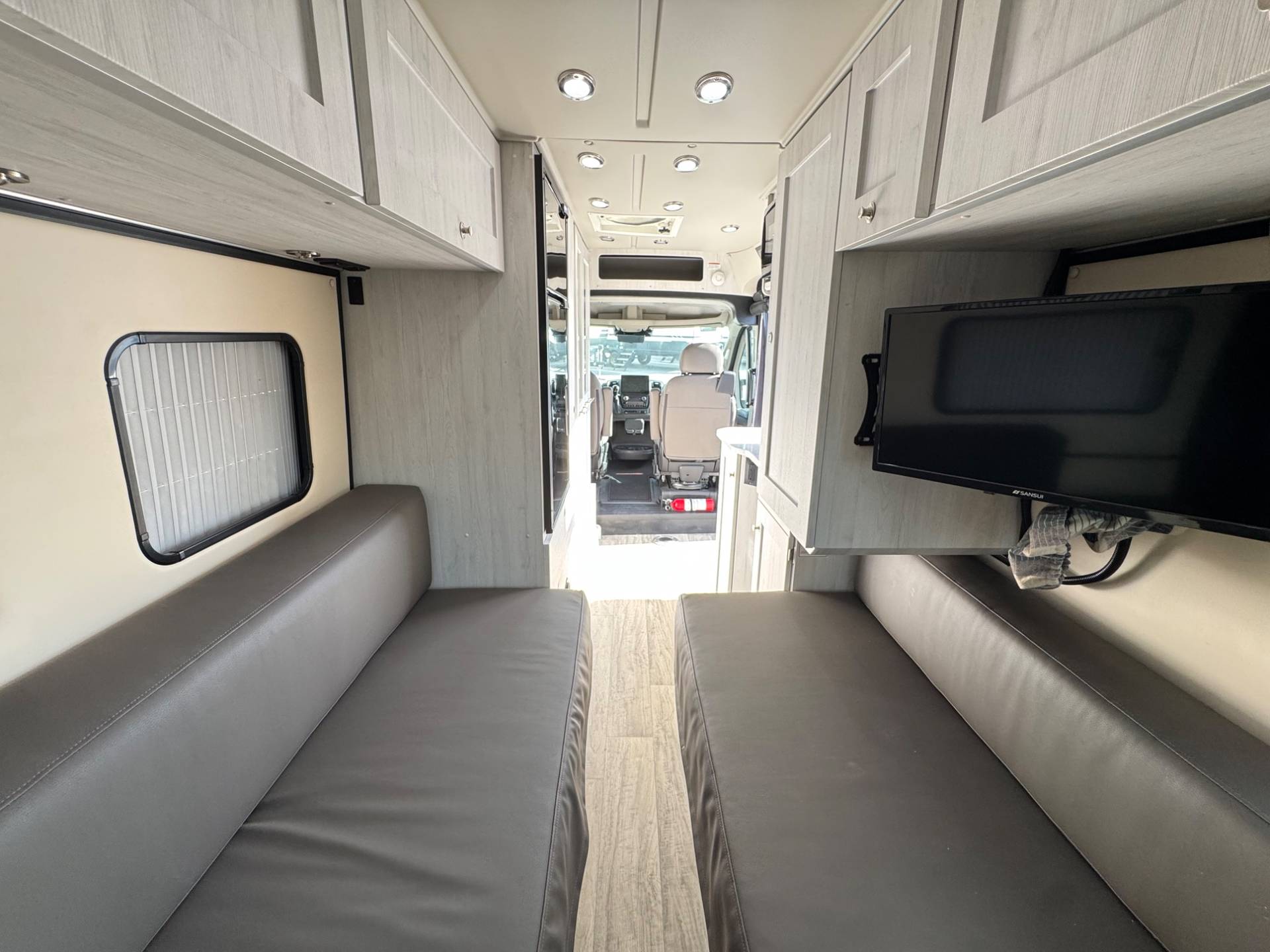 2023 Roadtrek 2023 Roadtrek Chase - thumbnail 7