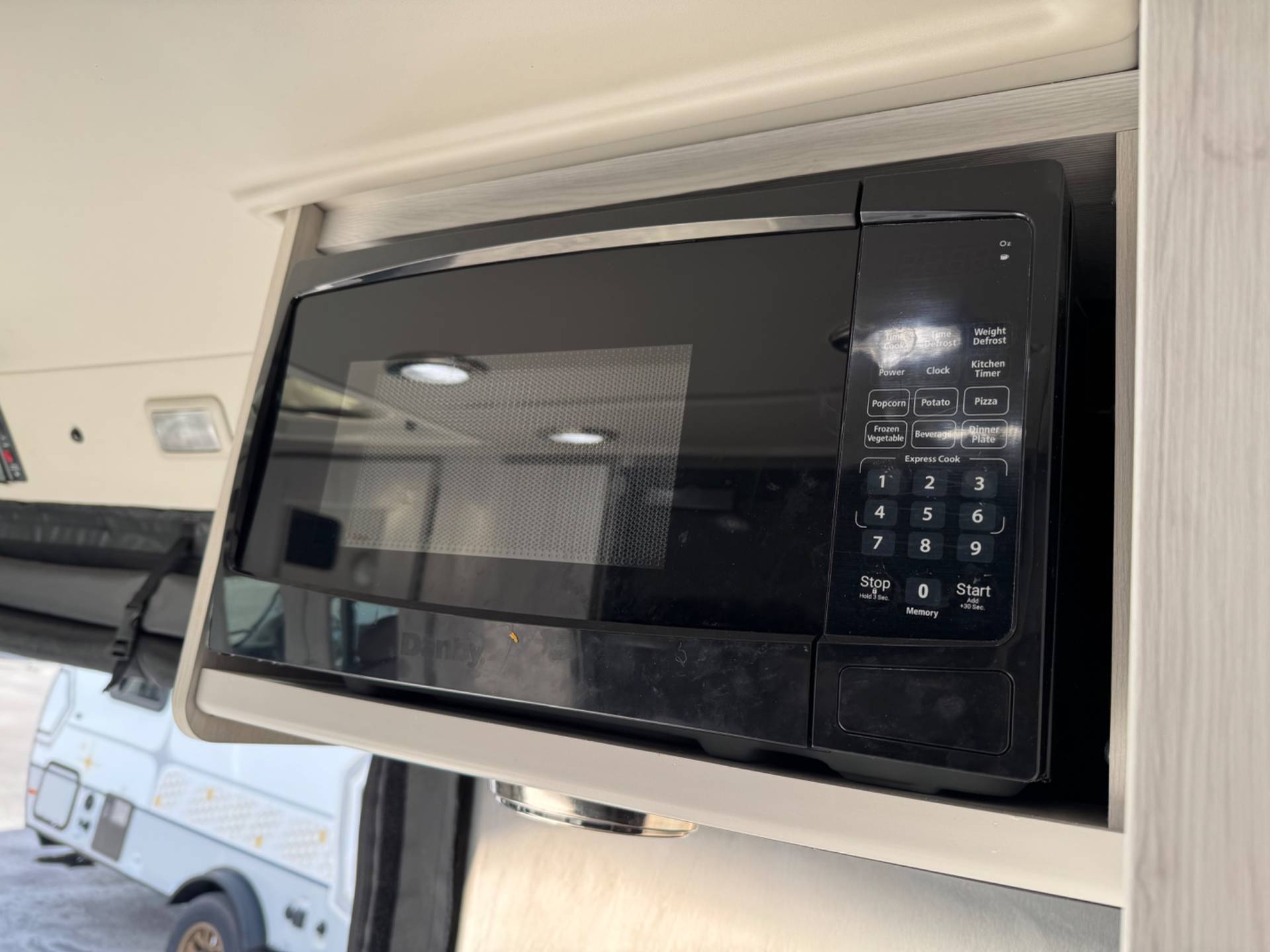 2023 Roadtrek 2023 Roadtrek Chase - thumbnail 10