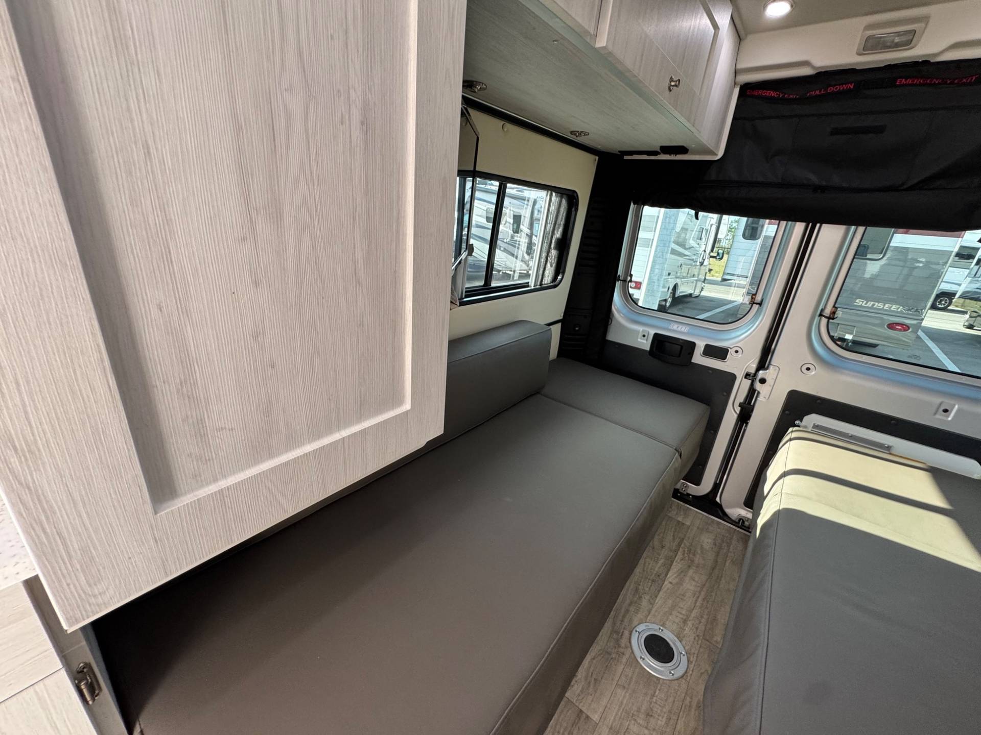 2023 Roadtrek 2023 Roadtrek Chase - thumbnail 14