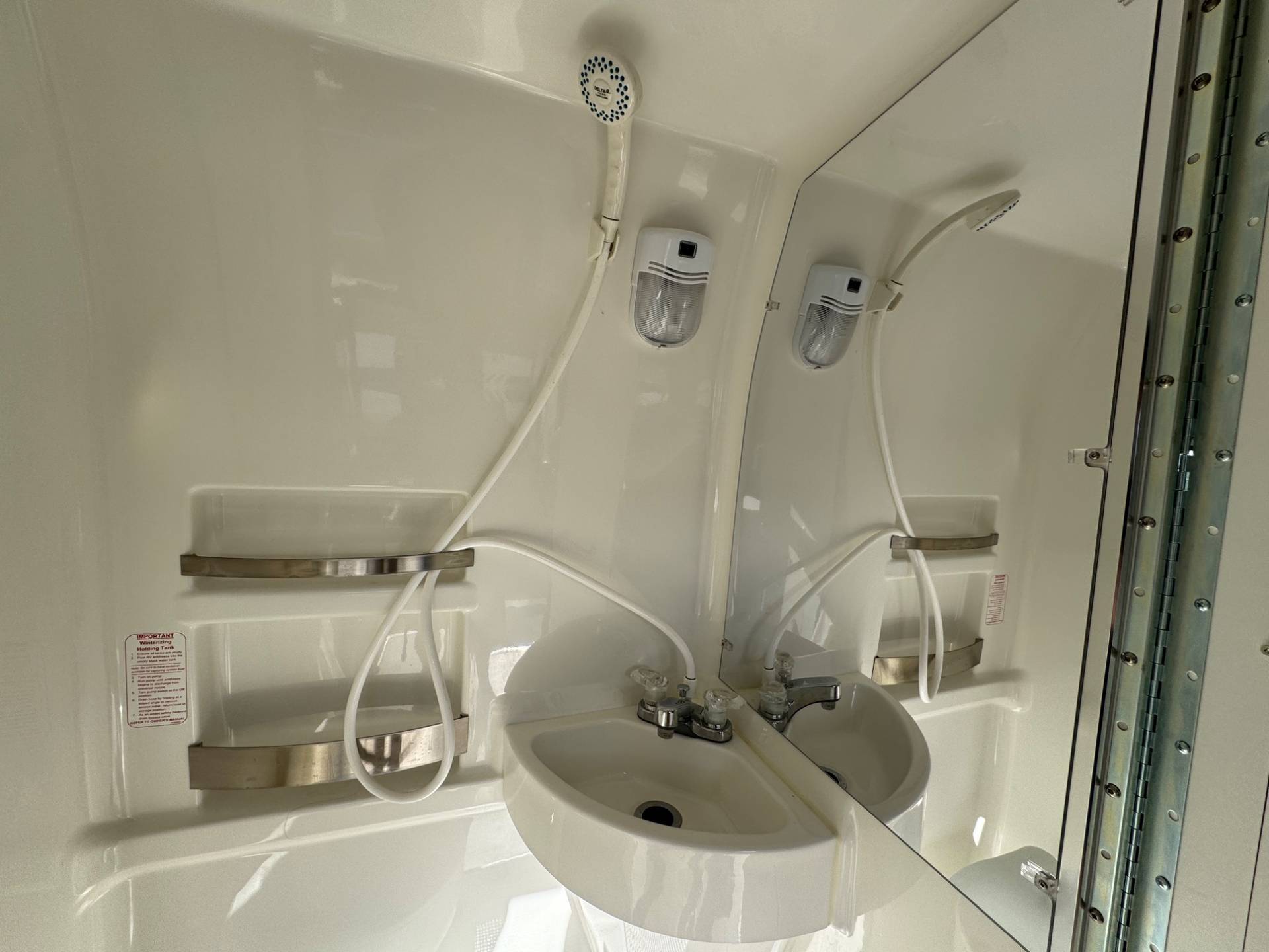 2023 Roadtrek 2023 Roadtrek Chase - thumbnail 18