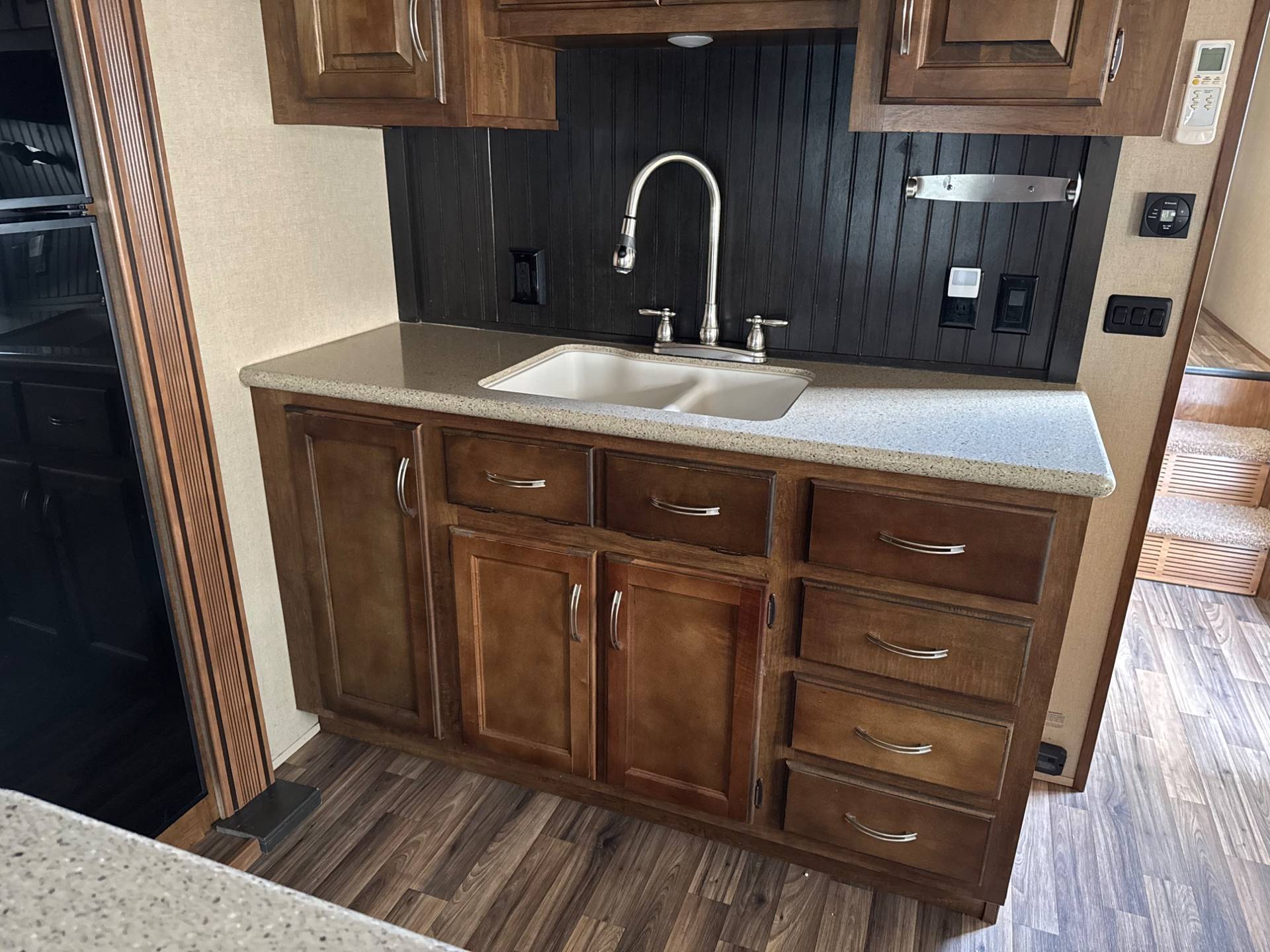 2016 Coachmen 2016 Coachmen Chaparral - thumbnail 8