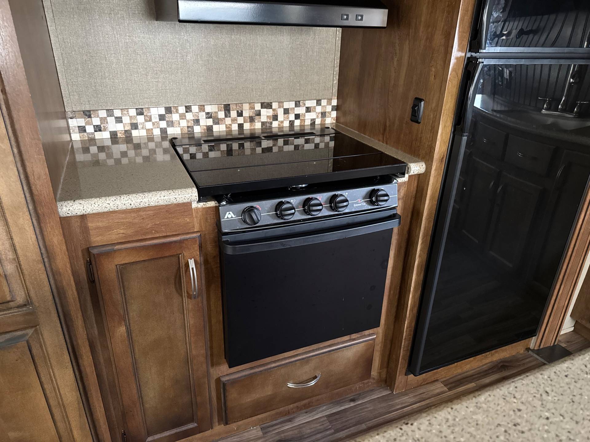 2016 Coachmen 2016 Coachmen Chaparral - thumbnail 9