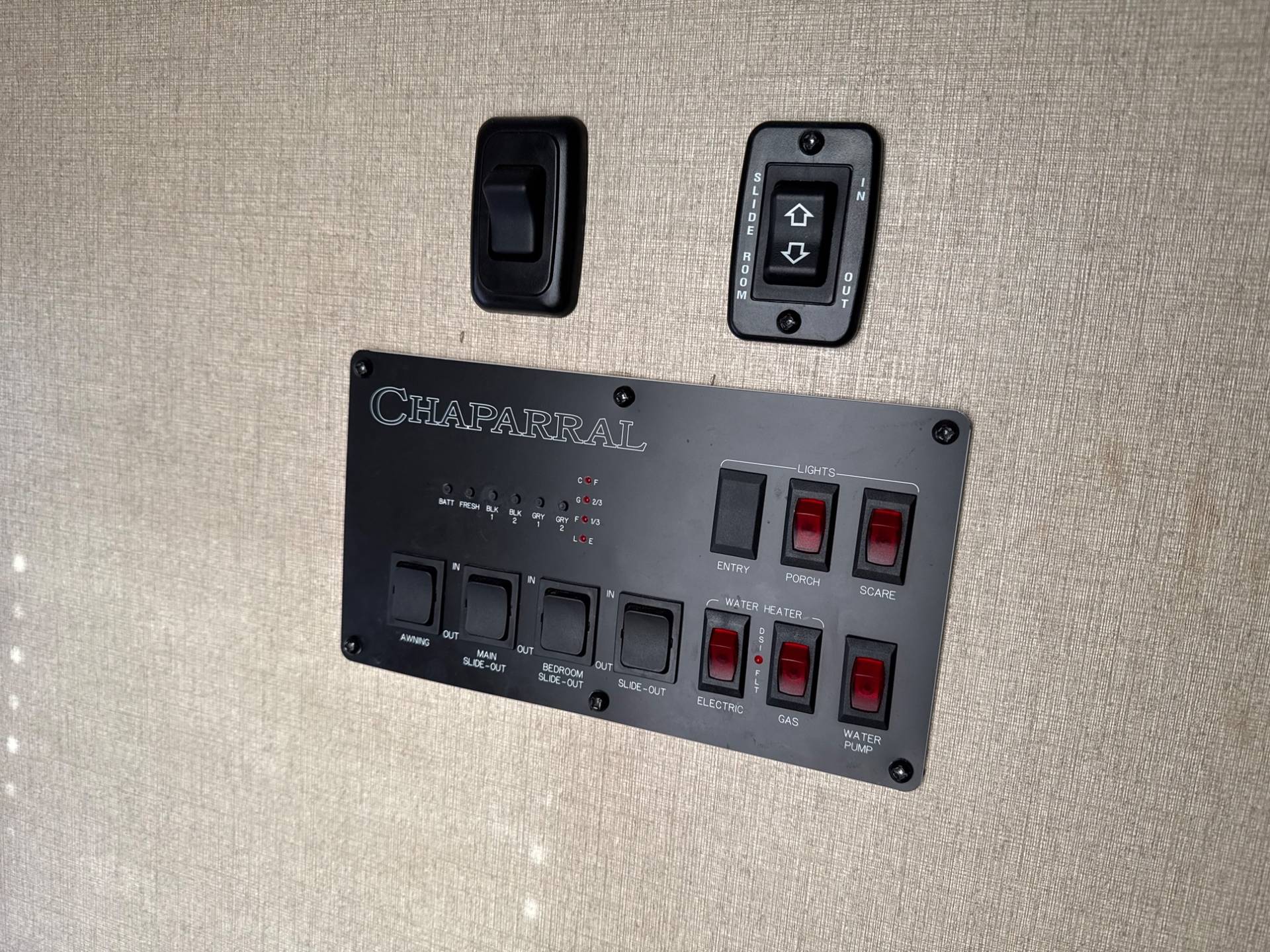 2016 Coachmen 2016 Coachmen Chaparral - thumbnail 23