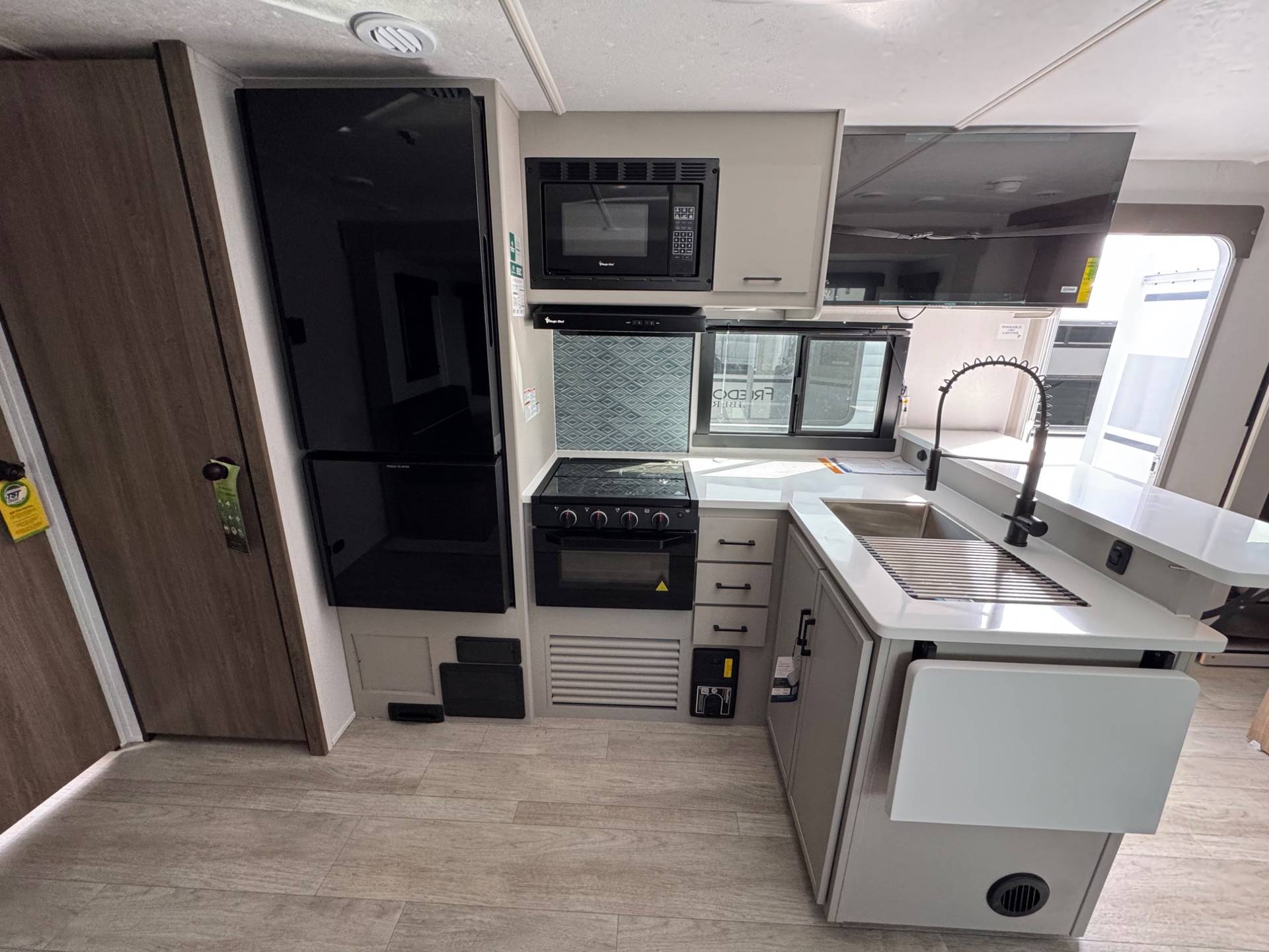 2026 Coachmen 2026 Coachmen Freedom Express Liberty Edition - thumbnail 7