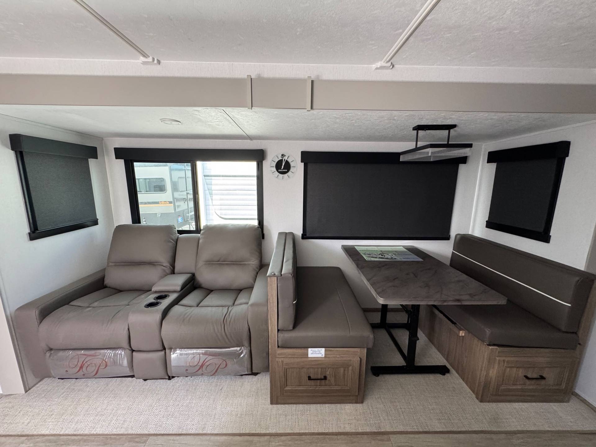 2026 Coachmen 2026 Coachmen Freedom Express Liberty Edition - thumbnail 13