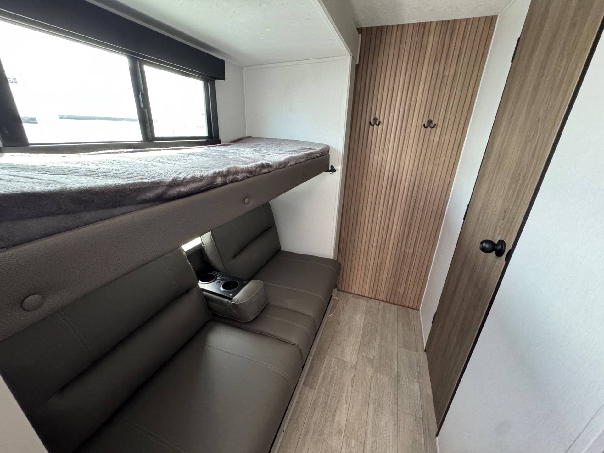 2026 Coachmen 2026 Coachmen Freedom Express Liberty Edition - thumbnail 17