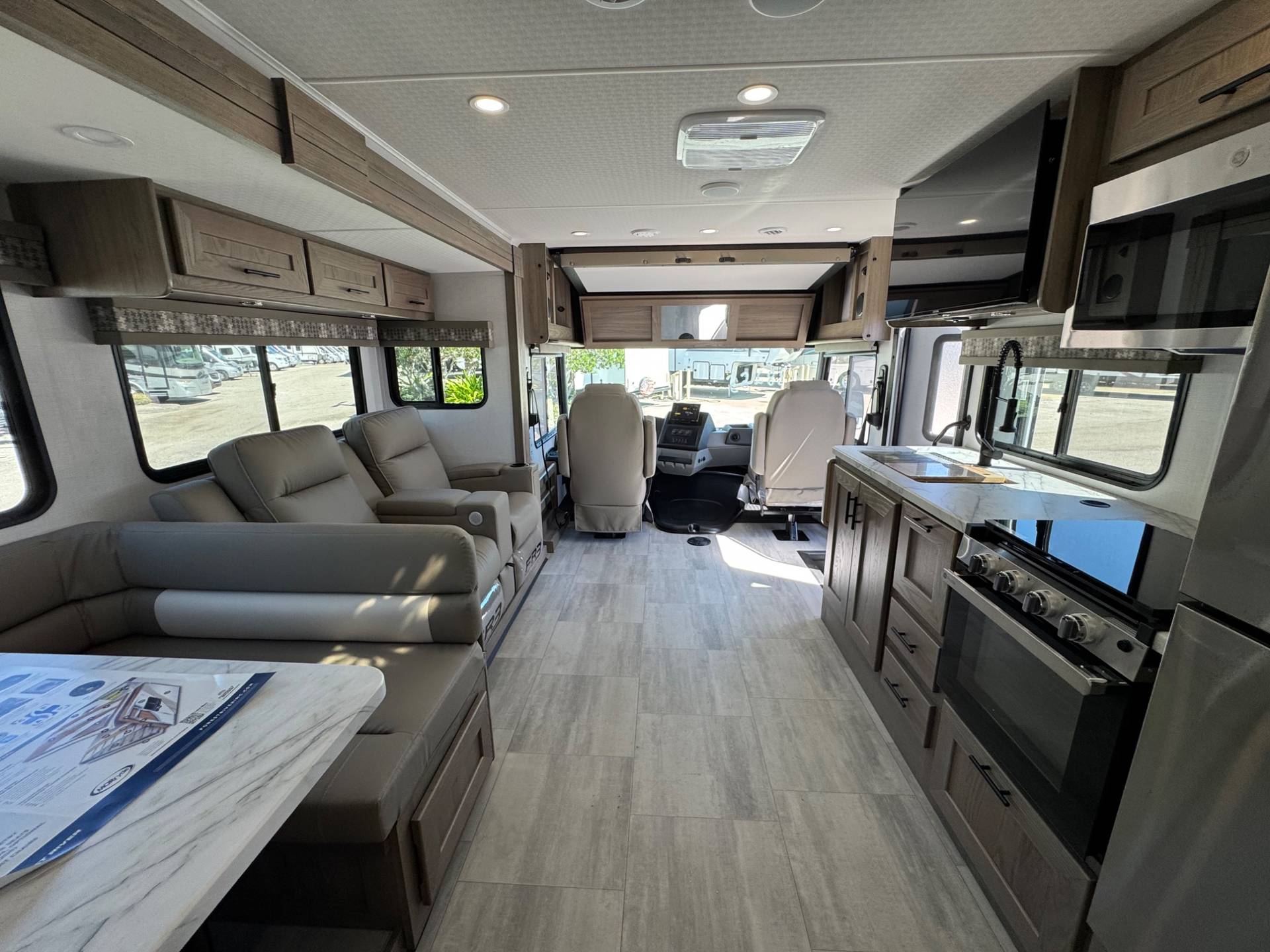 2026 Forest River 2026 Forest River FR3 - thumbnail 8