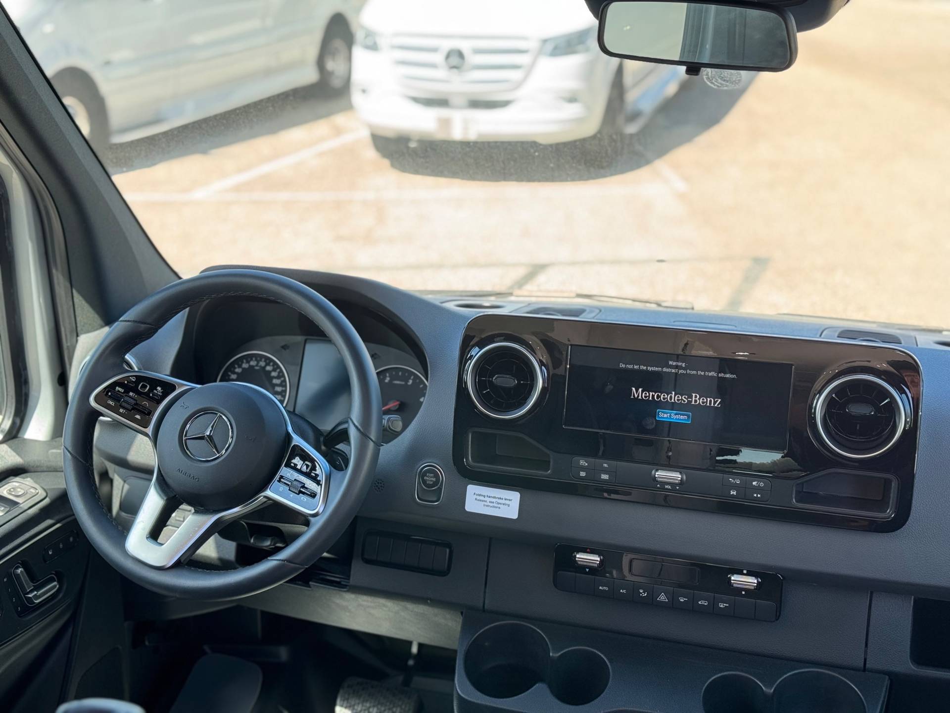 2023 Pleasure-Way 2023 Pleasure-Way Plateau - thumbnail 5