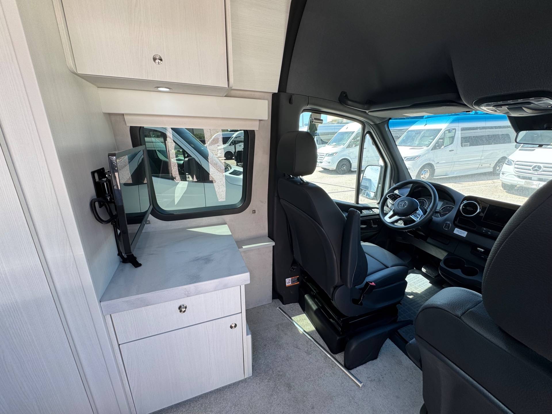 2023 Pleasure-Way 2023 Pleasure-Way Plateau - thumbnail 24