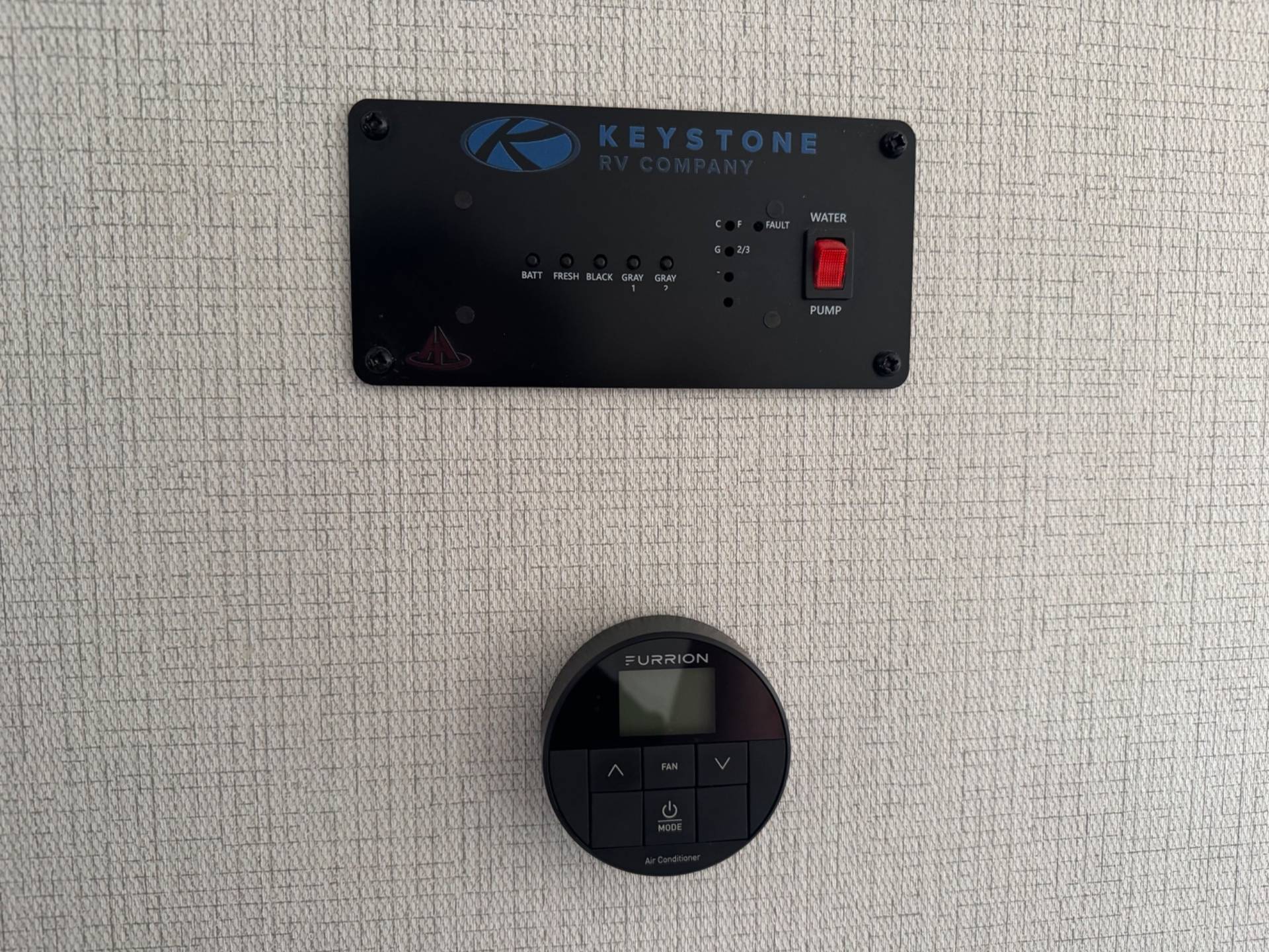 2024 Keystone RV 2024 Keystone RV Cougar Sport - thumbnail 22