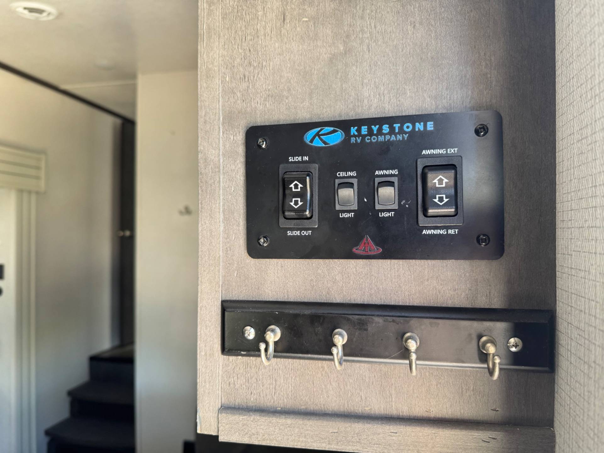 2024 Keystone RV 2024 Keystone RV Cougar Sport - thumbnail 23