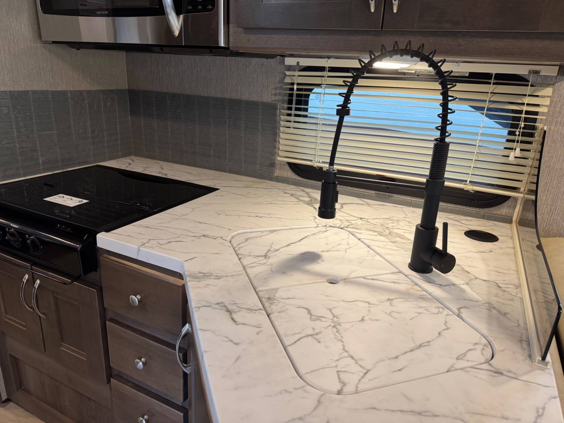 2023 Nexus RV 2023 Nexus RV Triumph - thumbnail 11