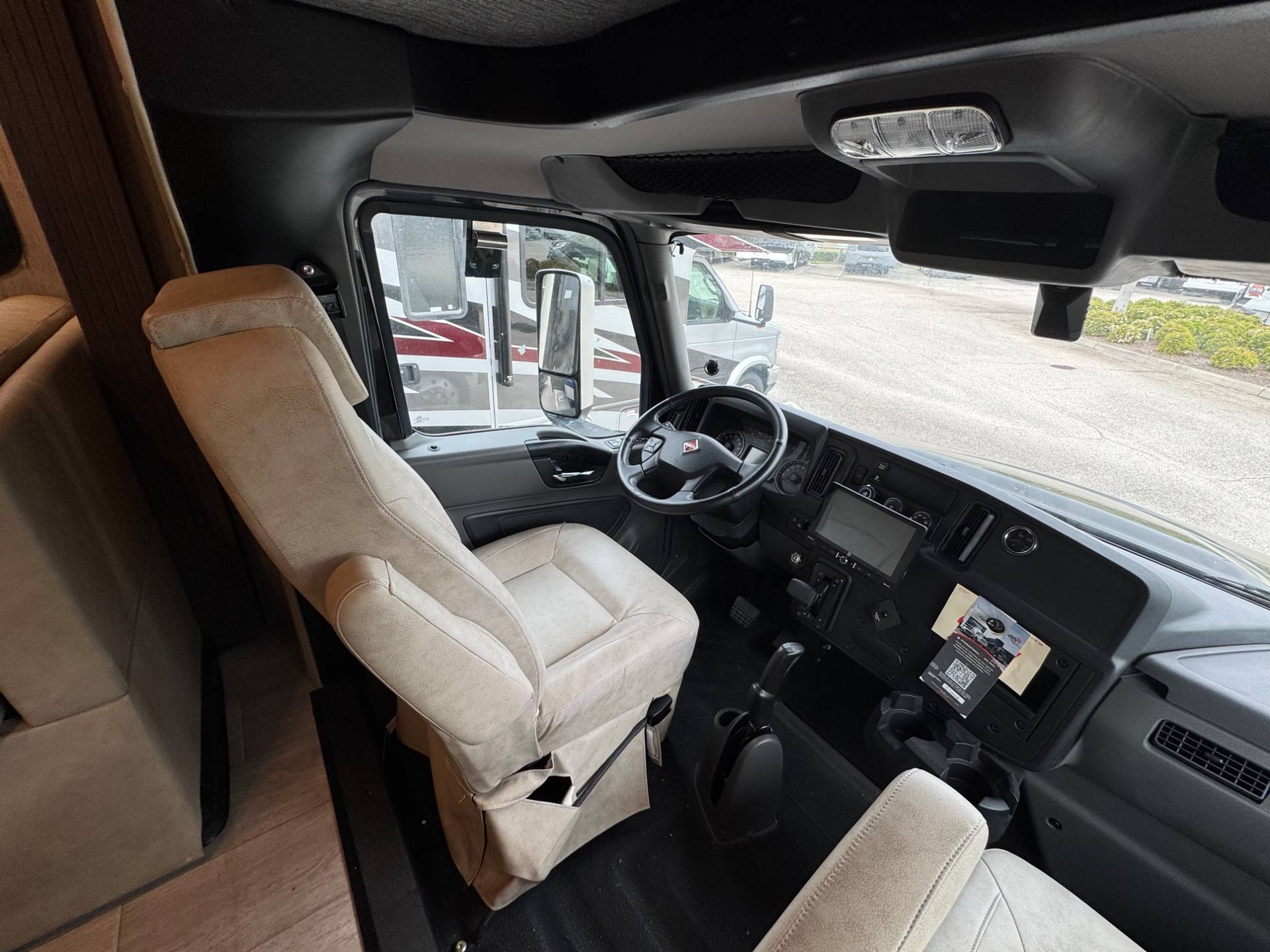 2023 Nexus RV 2023 Nexus RV Triumph - thumbnail 18