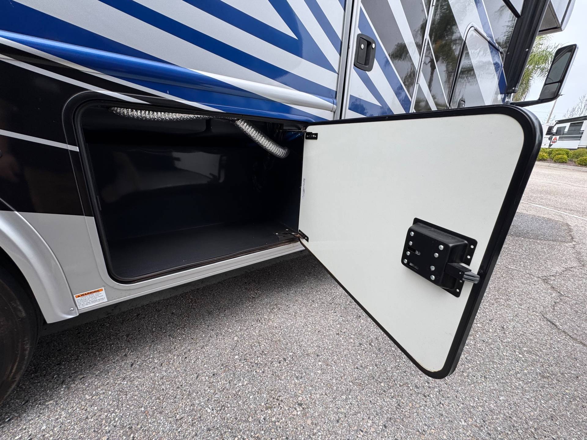 2023 Nexus RV 2023 Nexus RV Triumph - thumbnail 29