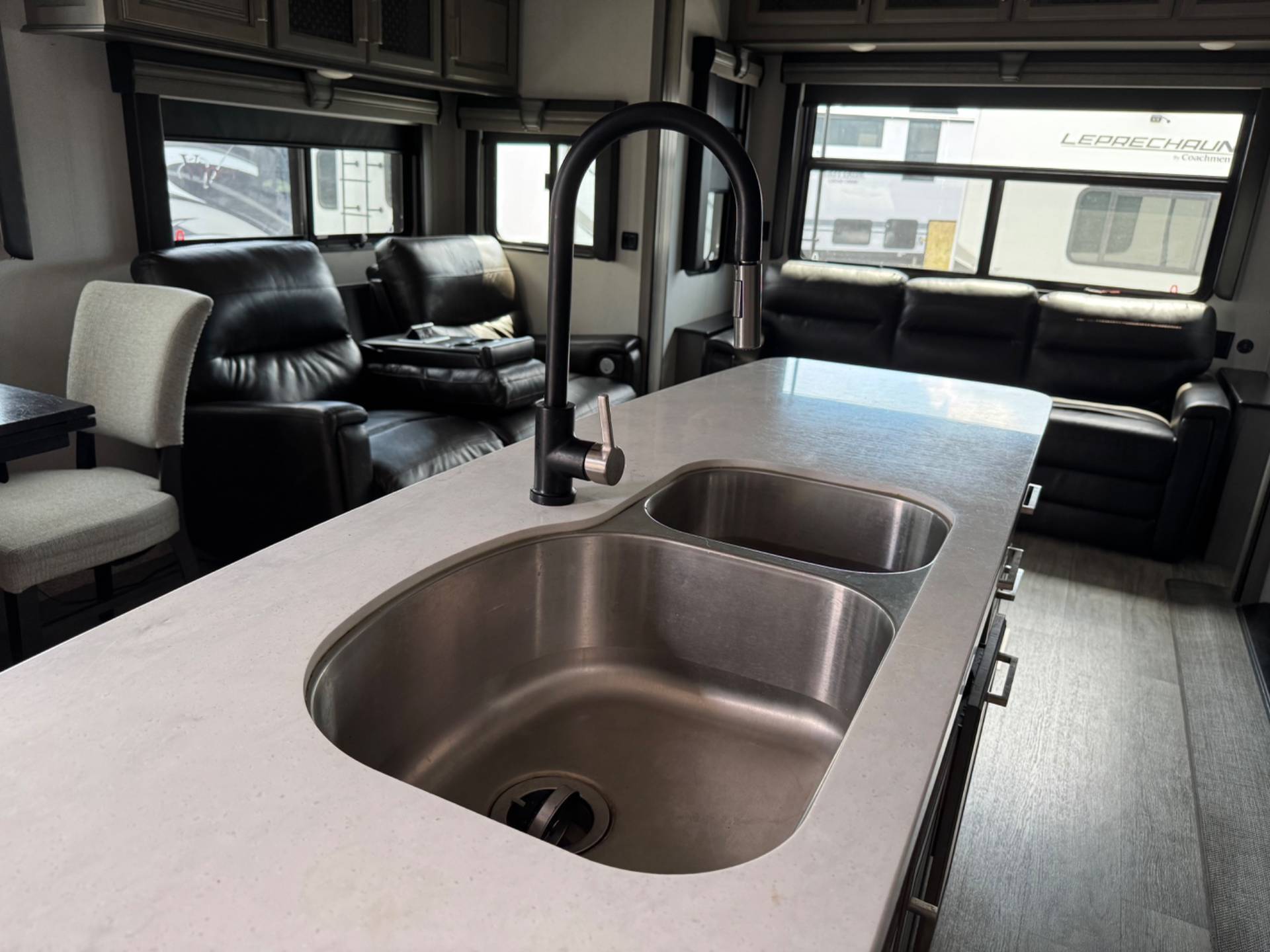 2021 KEYSTONE RV 2021 KEYSTONE RV MONTANA - thumbnail 13
