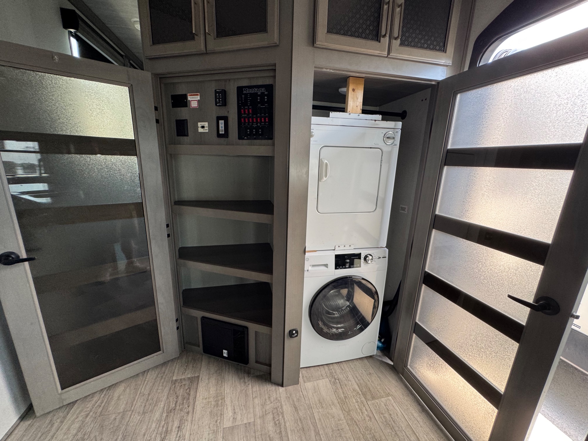 2021 KEYSTONE RV 2021 KEYSTONE RV MONTANA - thumbnail 20