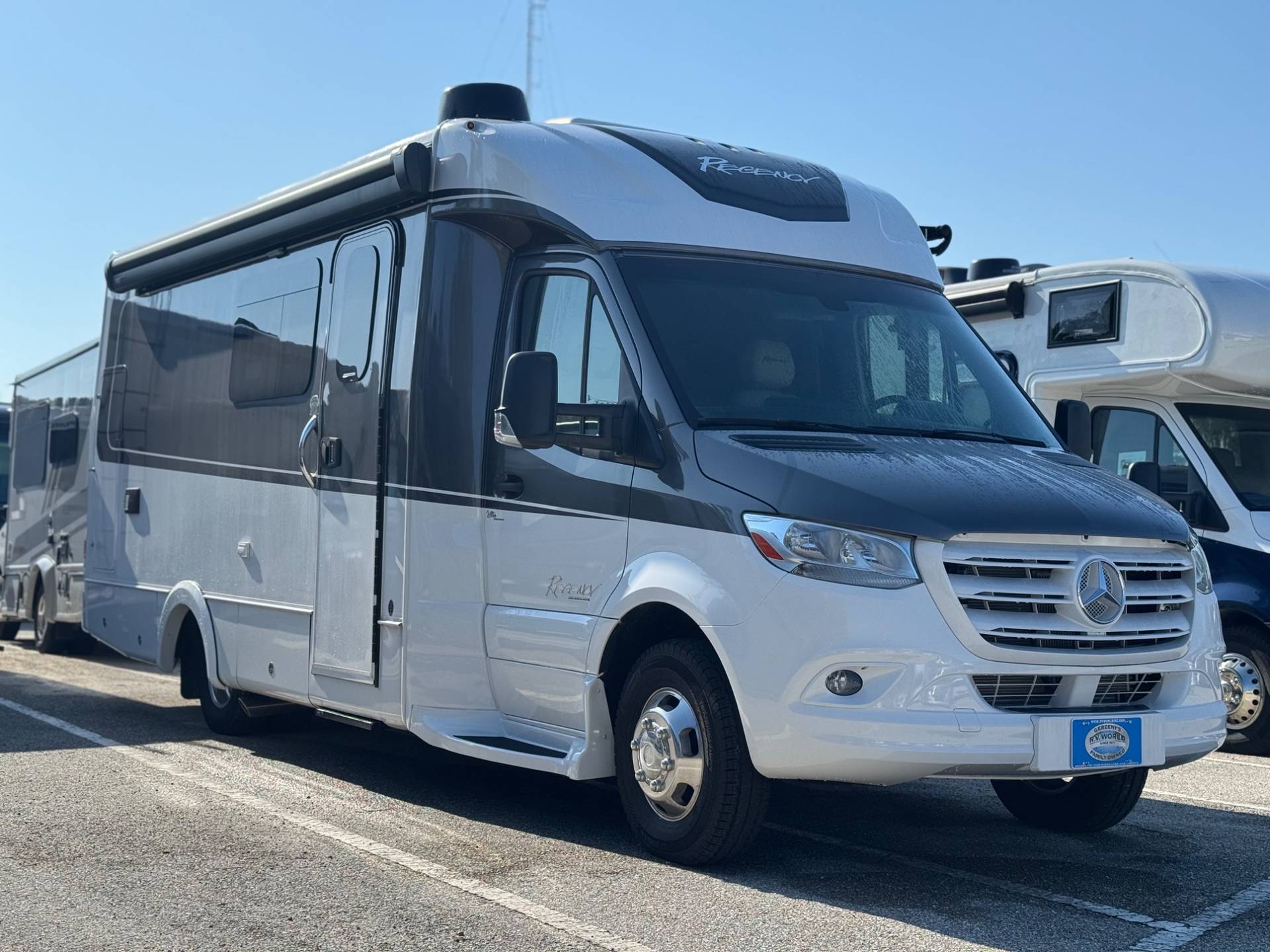 2023 Regency RV 2023 Regency RV Ultra Brougham - thumbnail 1