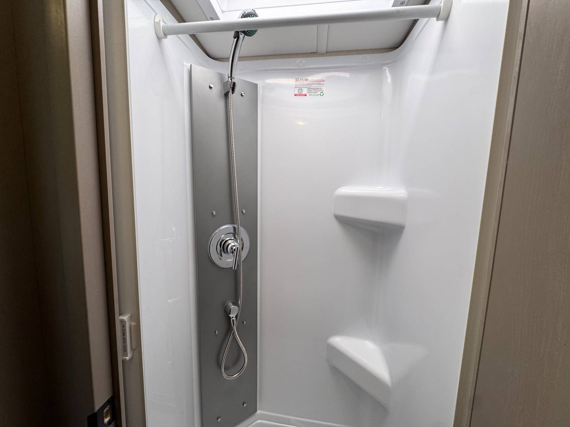 2026 Winnebago 2026 Winnebago View - thumbnail 21