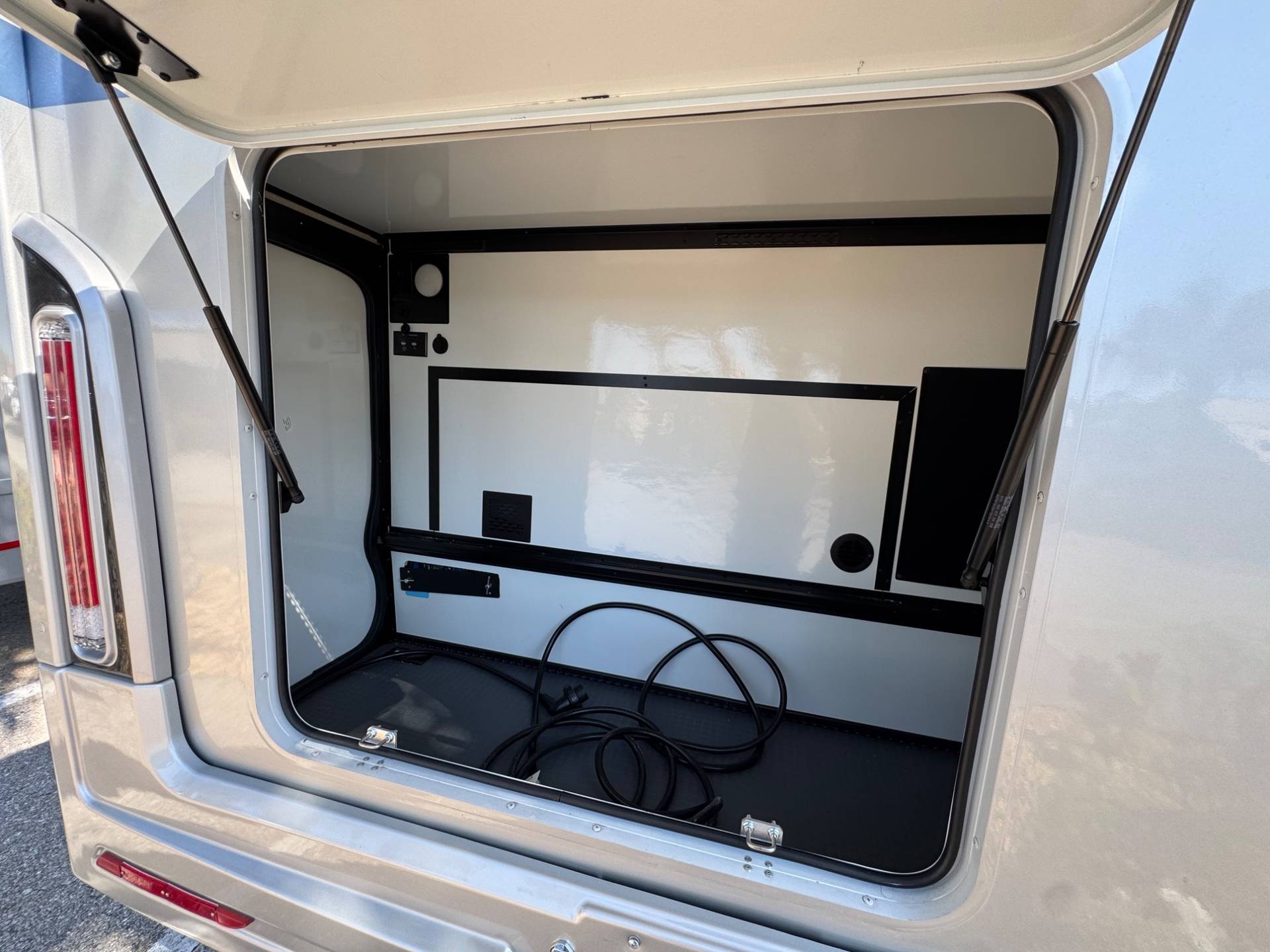 2026 Winnebago 2026 Winnebago View - thumbnail 26