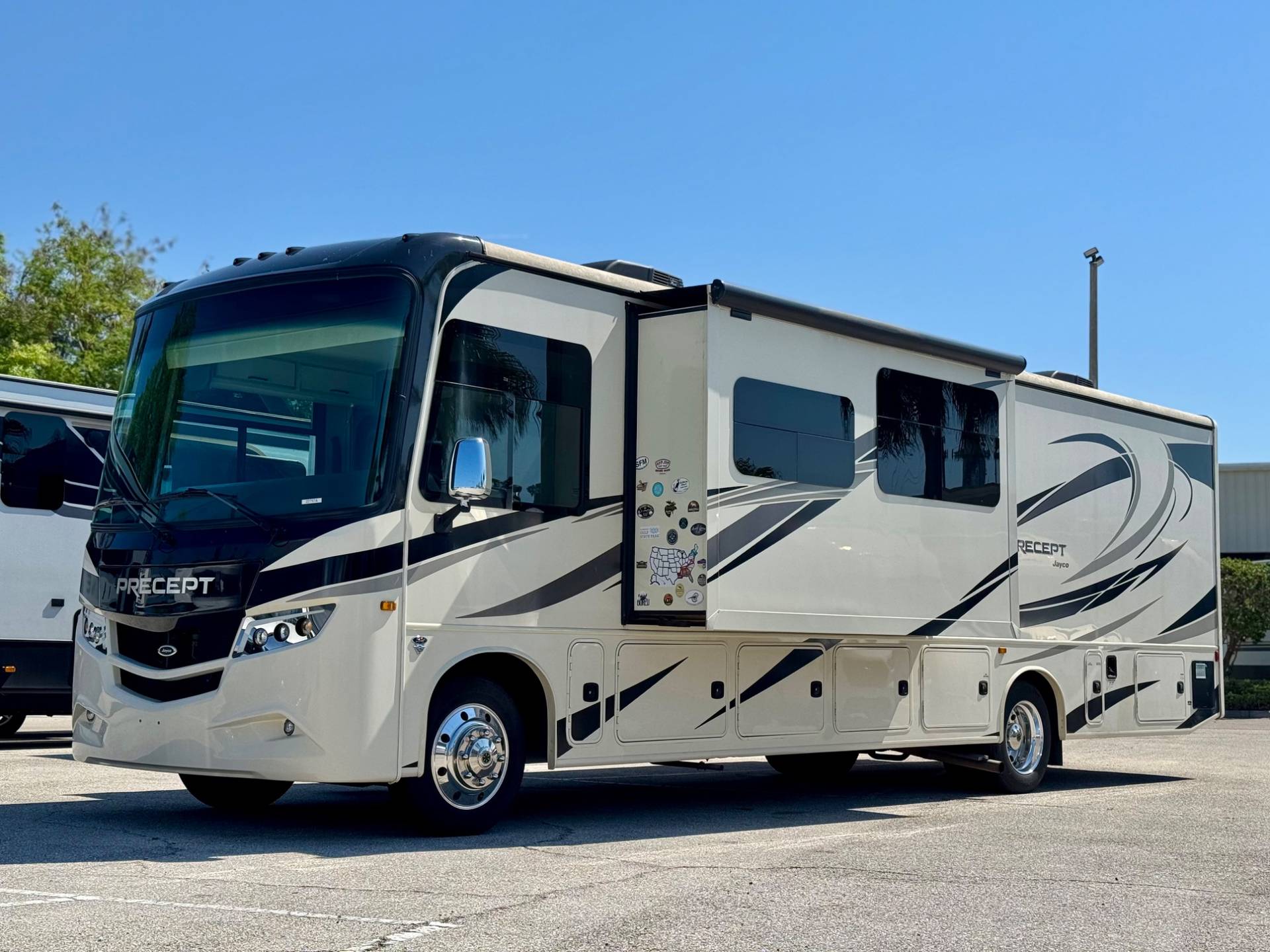 2021 Jayco 2021 Jayco Precept - thumbnail 2