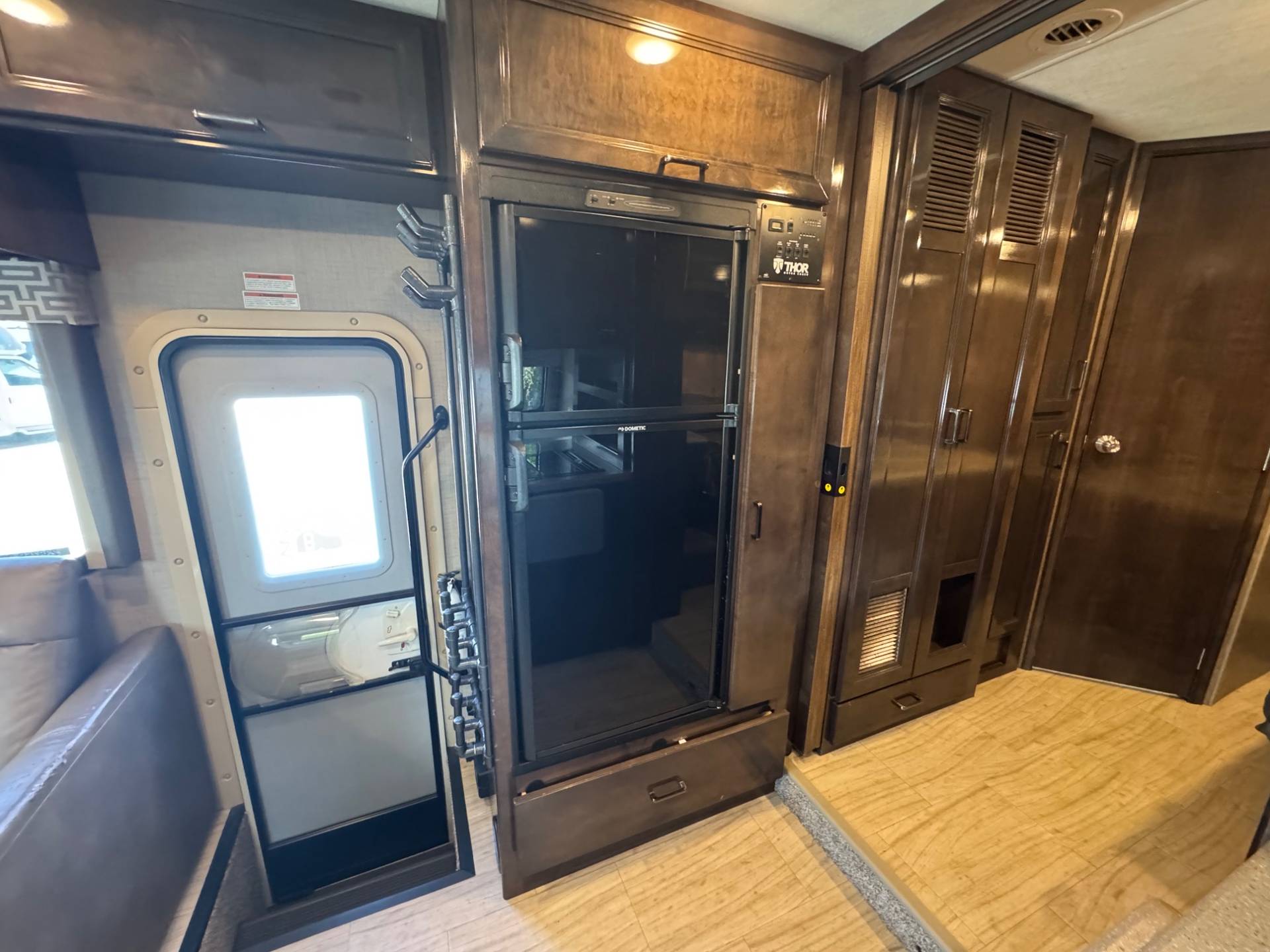 2020 Thor Motor Coach 2020 Thor Motor Coach Quantum - thumbnail 15