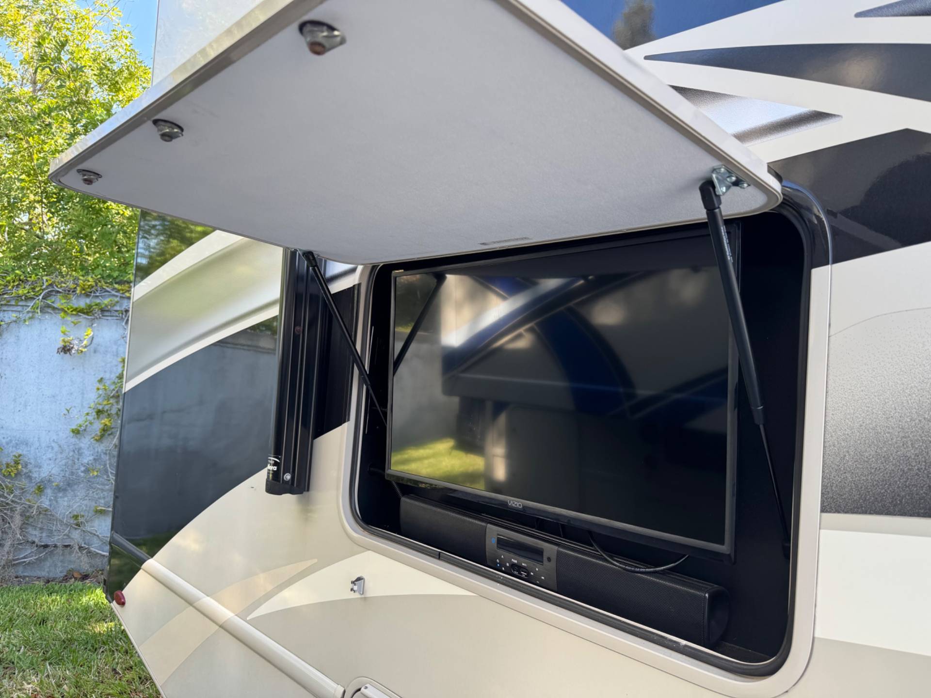 2020 Thor Motor Coach 2020 Thor Motor Coach Quantum - thumbnail 25