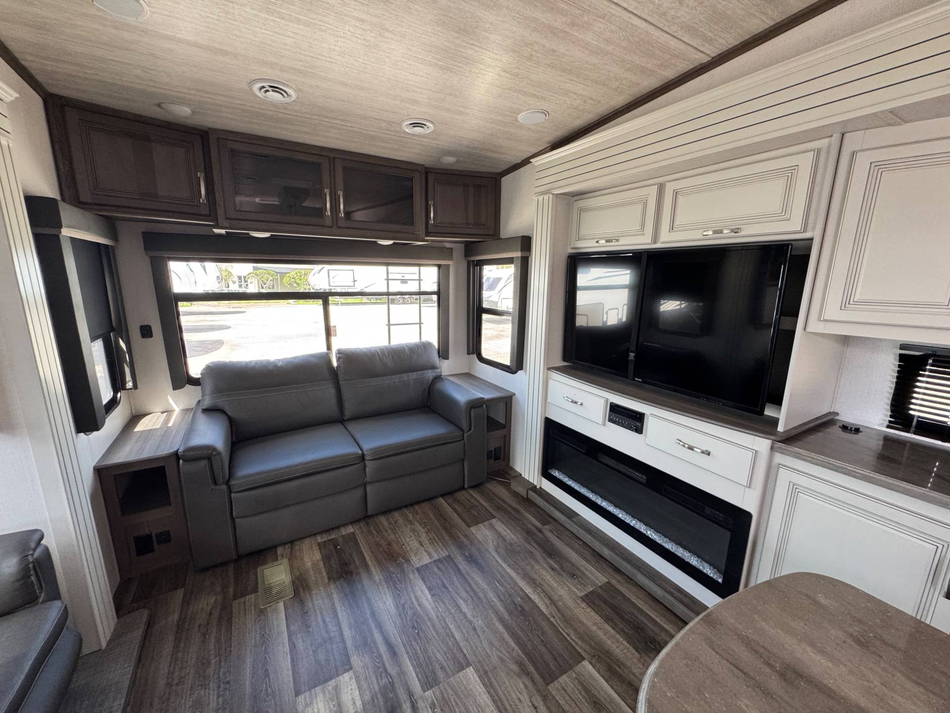 2023 KEYSTONE RV 2023 KEYSTONE RV COUGAR - thumbnail 12