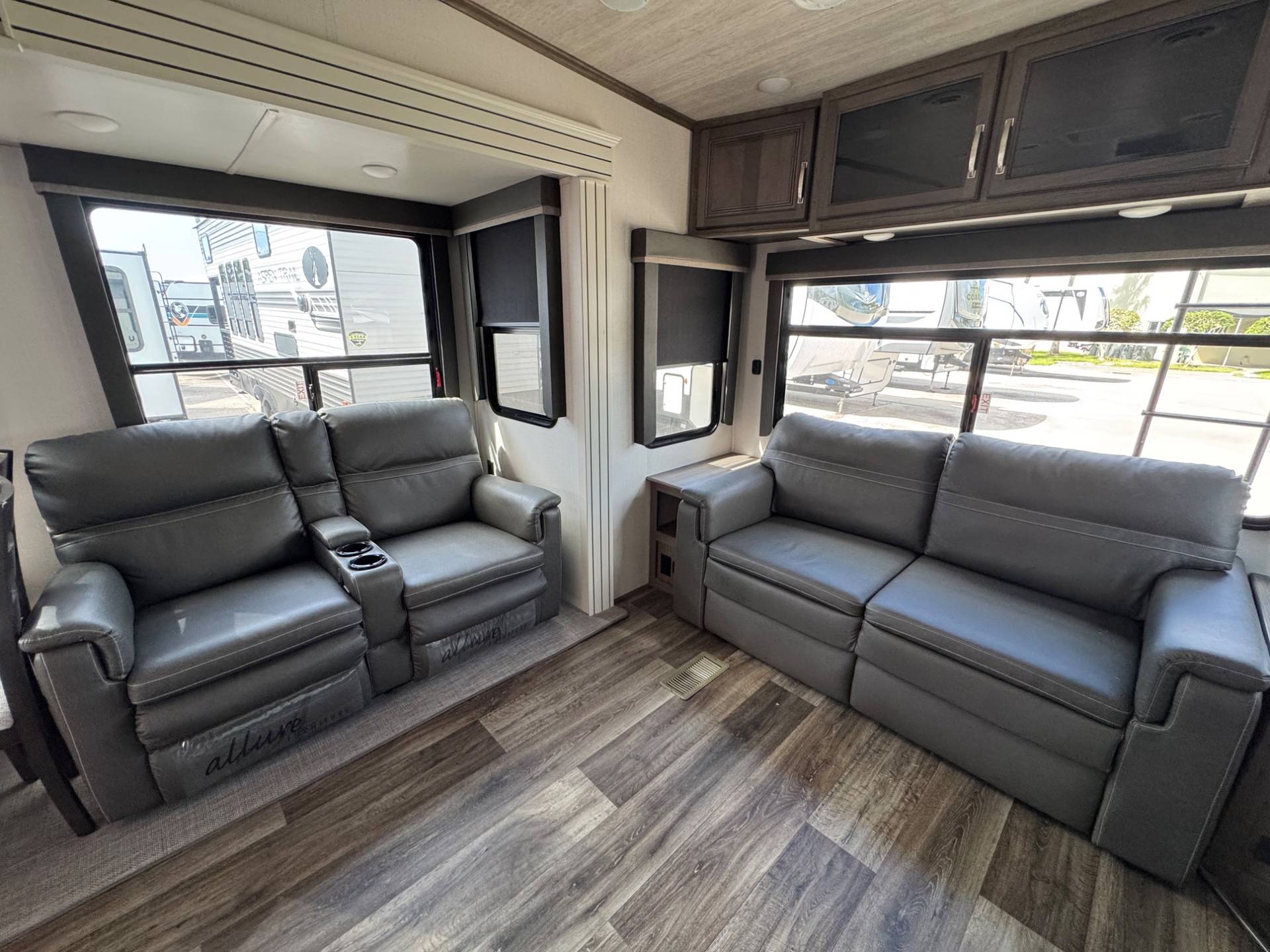2023 KEYSTONE RV 2023 KEYSTONE RV COUGAR - thumbnail 15
