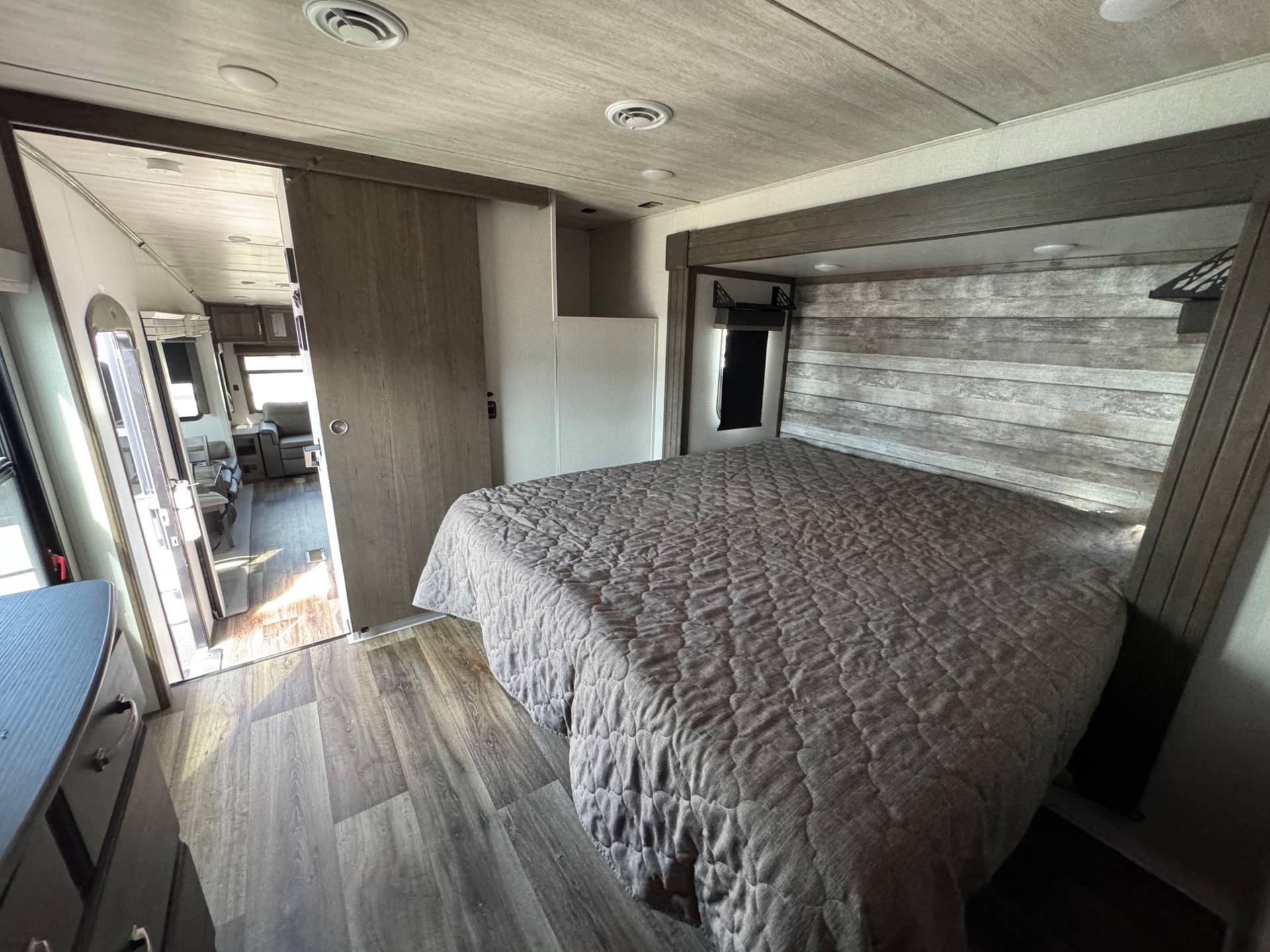 2023 KEYSTONE RV 2023 KEYSTONE RV COUGAR - thumbnail 23