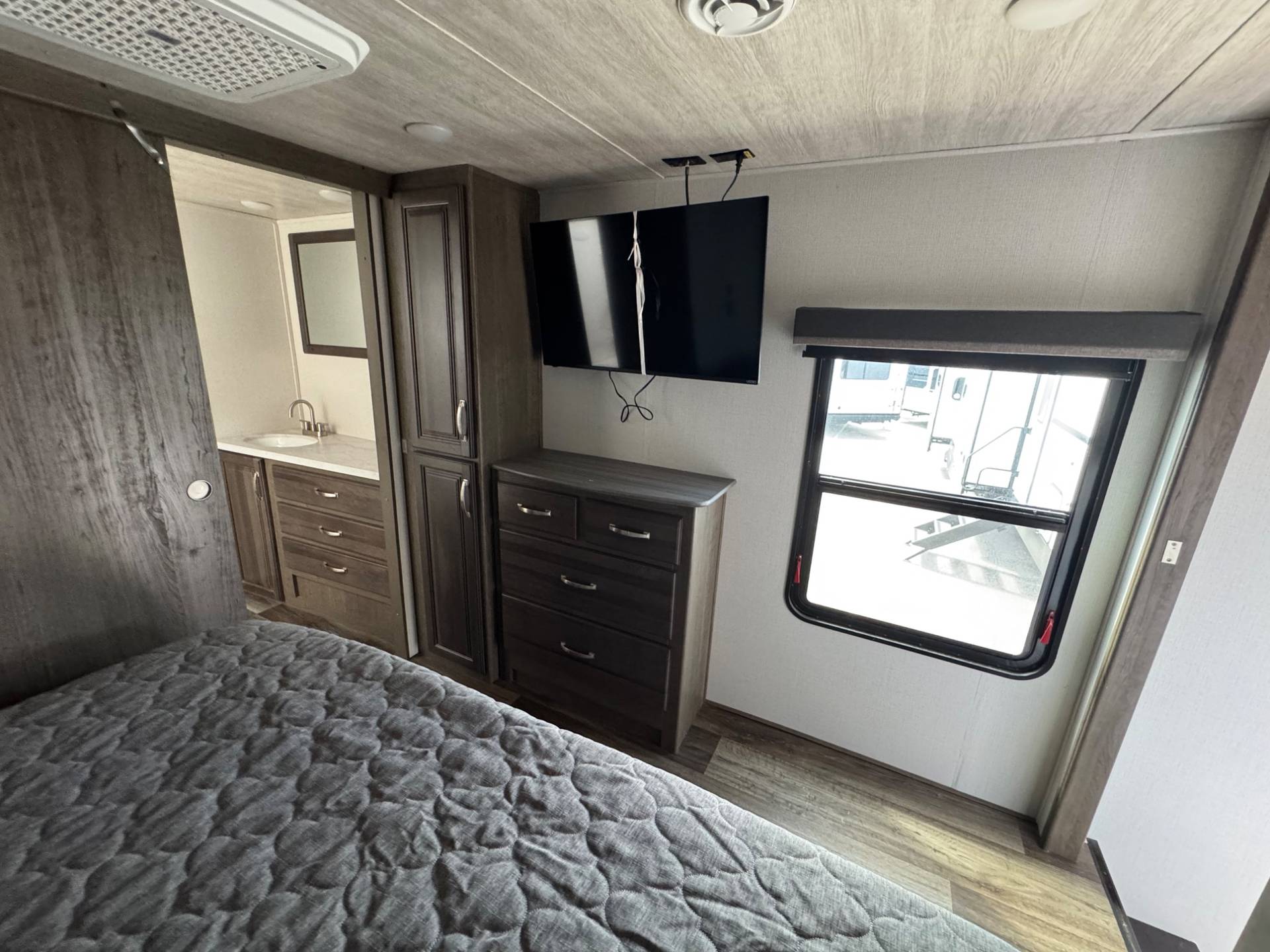 2023 KEYSTONE RV 2023 KEYSTONE RV COUGAR - thumbnail 24