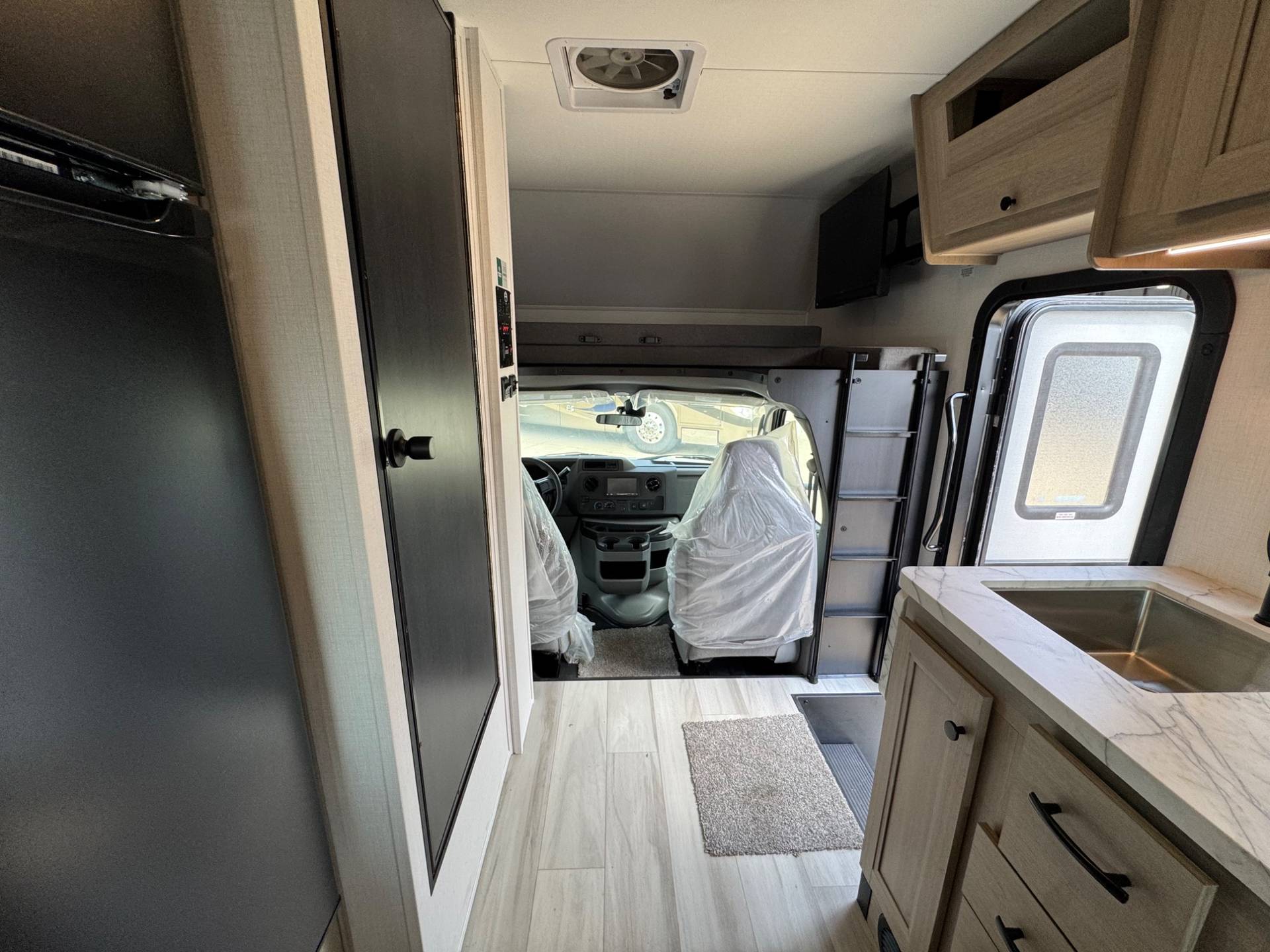 2026 Forest River 2026 Forest River Forester - thumbnail 8