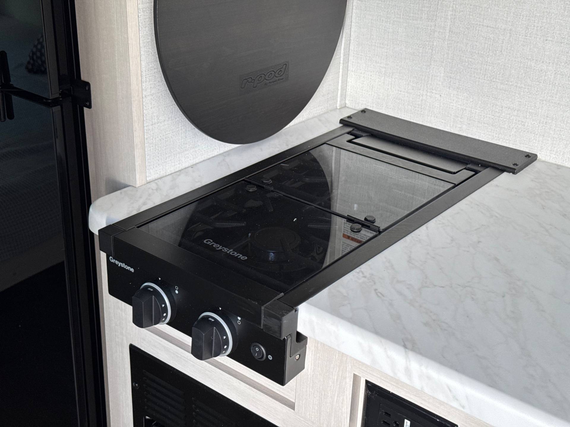 2026 Forest River 2026 Forest River r-pod - thumbnail 10