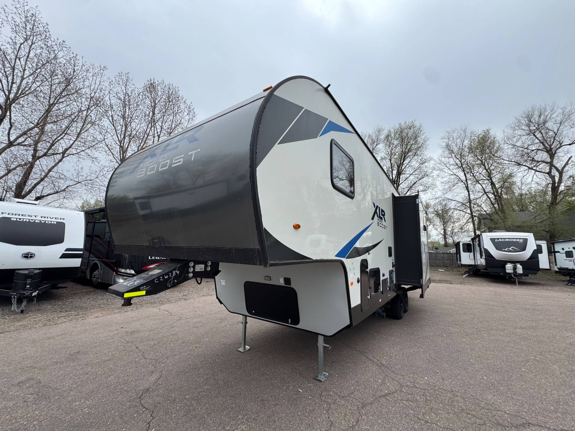 2022 Forest River 2022 Forest River XLR Micro Boost - thumbnail 2