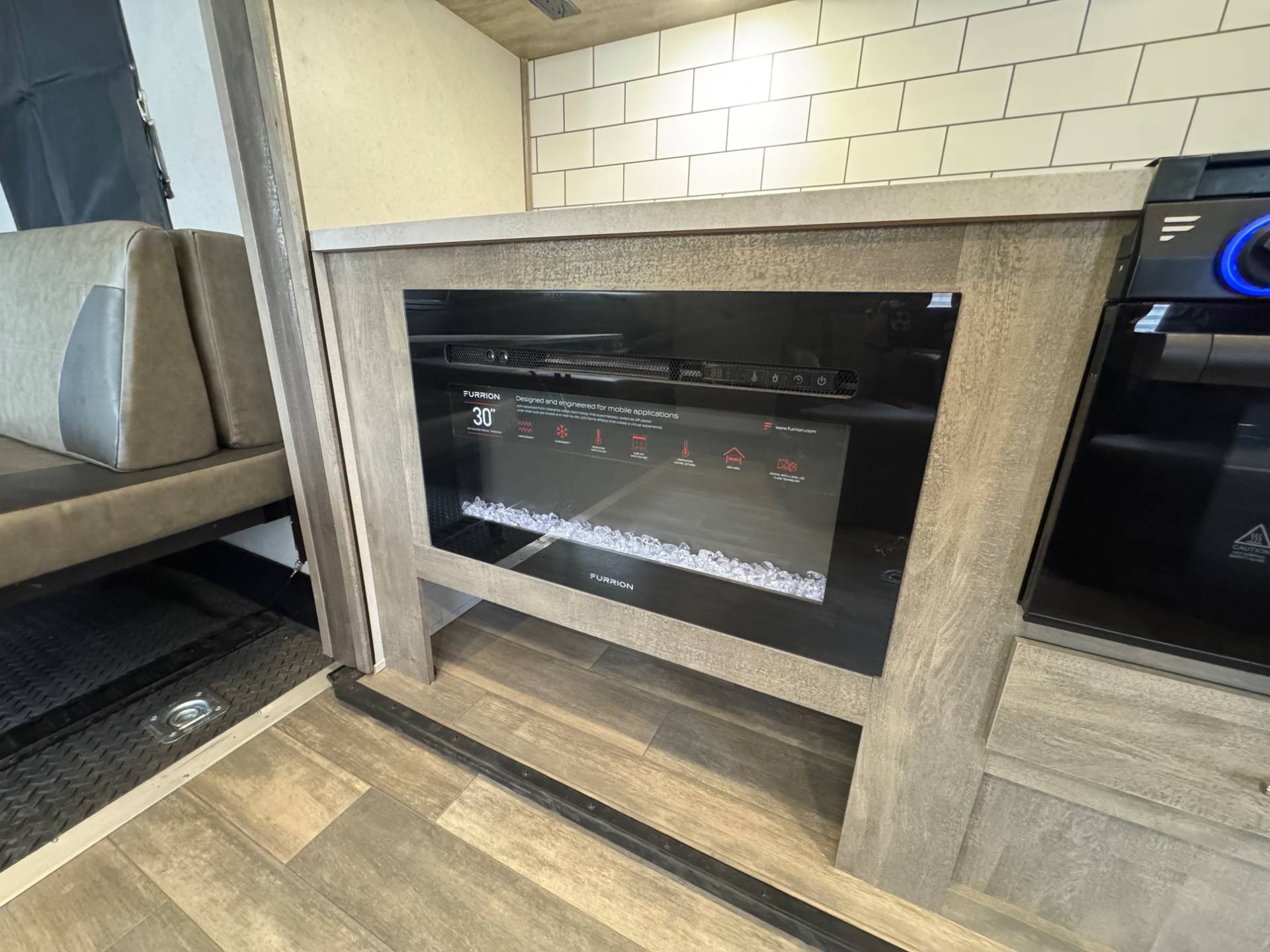 2022 Forest River 2022 Forest River XLR Micro Boost - thumbnail 17