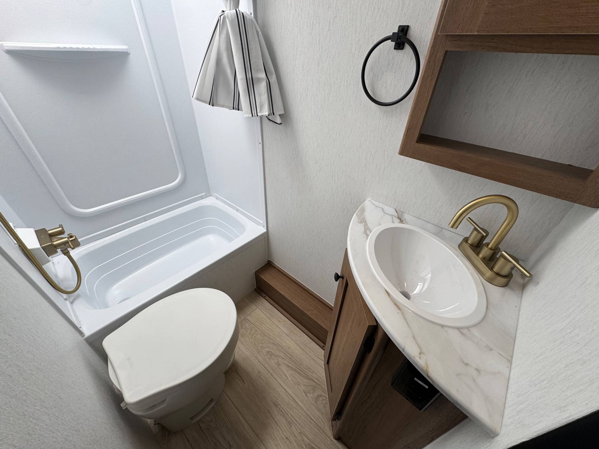 2026 Forest River 2026 Forest River Apex - thumbnail 14