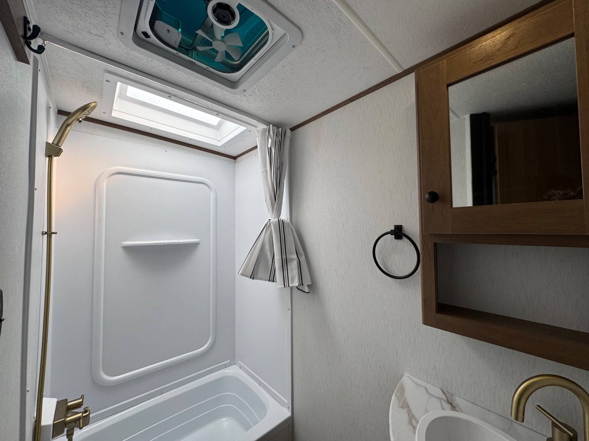 2026 Forest River 2026 Forest River Apex - thumbnail 15