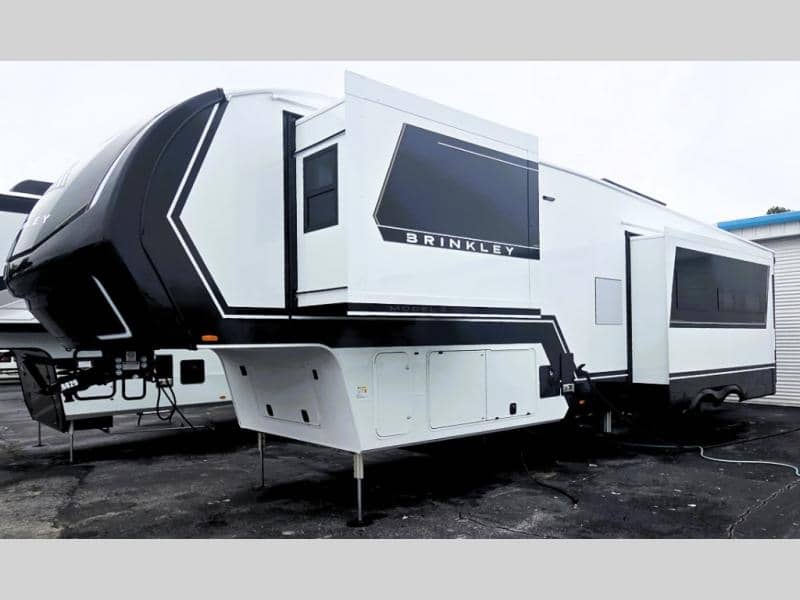 2026 Brinkley RV 2026 Brinkley RV Model Z - thumbnail 4