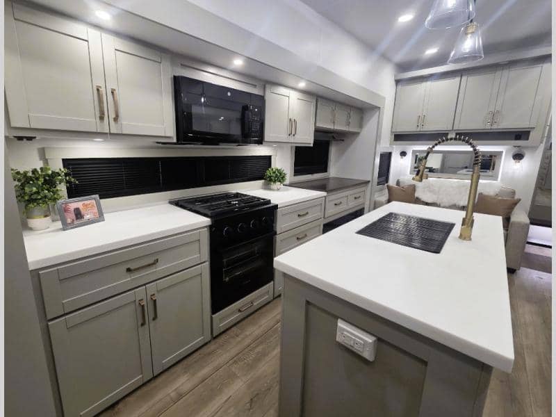 2026 Brinkley RV 2026 Brinkley RV Model Z - thumbnail 12