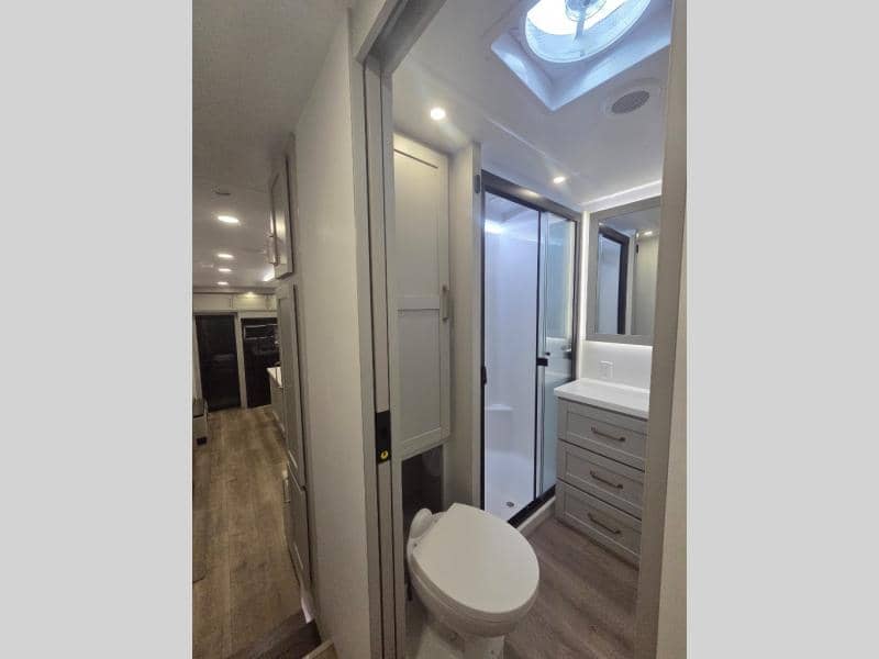 2026 Brinkley RV 2026 Brinkley RV Model Z - thumbnail 18