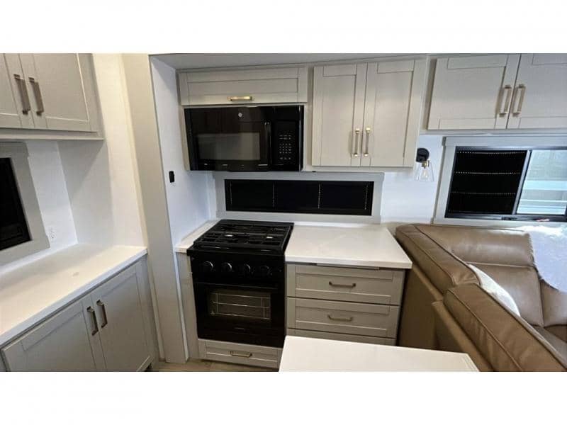 2026 Brinkley RV 2026 Brinkley RV Model Z - thumbnail 8