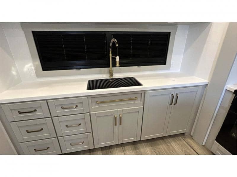 2026 Brinkley RV 2026 Brinkley RV Model Z - thumbnail 9