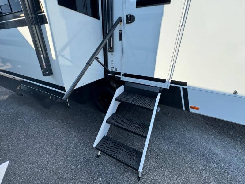 2026 Brinkley RV 2026 Brinkley RV Model Z - thumbnail 8