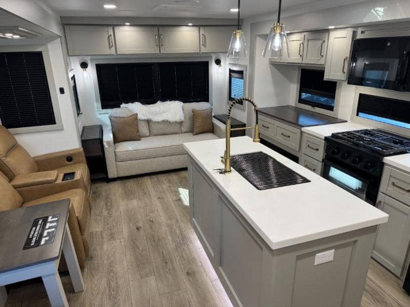 2026 Brinkley RV 2026 Brinkley RV Model Z - thumbnail 11