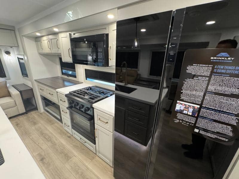 2026 Brinkley RV 2026 Brinkley RV Model Z - thumbnail 18