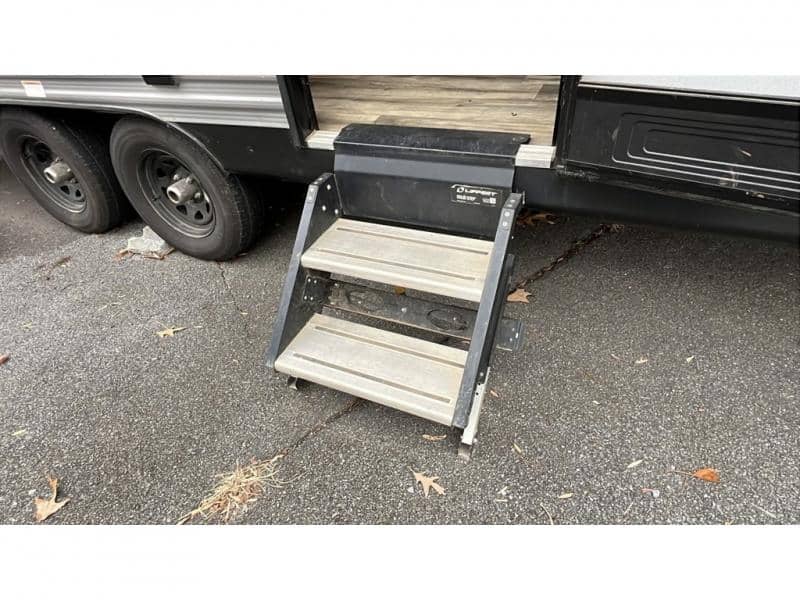 2022 Coleman 2022 Coleman Lantern LT Series - thumbnail 11