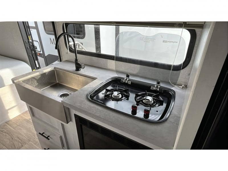 2021 Dutchmen 2021 Dutchmen Coleman Rubicon - thumbnail 16